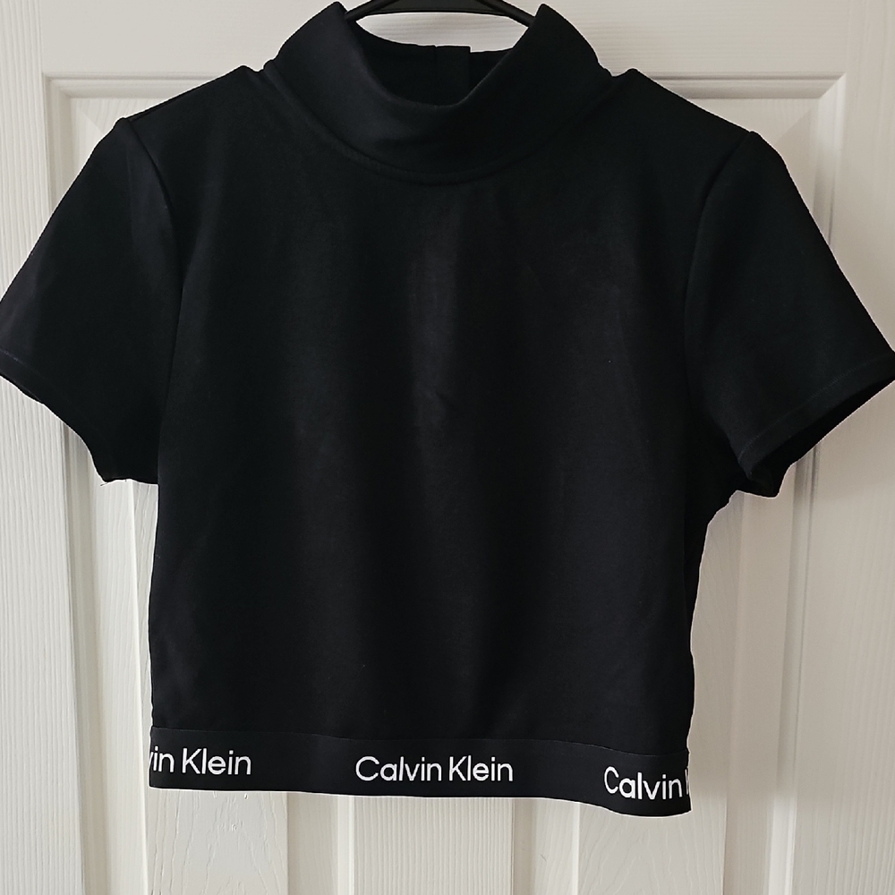 Calvin Klein Women's Workout Top Black
